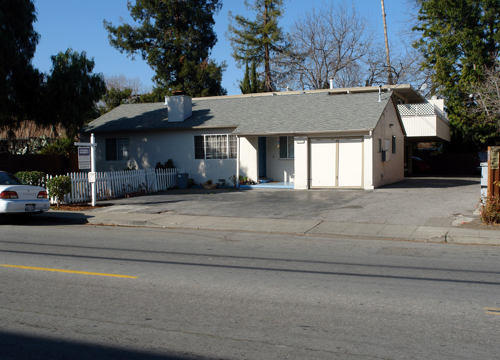 380 Del Medio Ave in Mountain View, CA - Foto de edificio