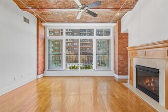 174 Washington St in Jersey City, NJ - Building Photo - Building Photo