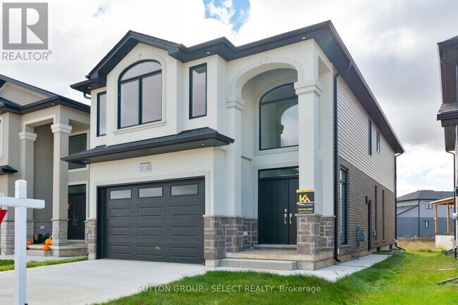 1057 Karenana Rd in London, ON - Building Photo - Building Photo