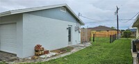 1228 SE 37th St in Cape Coral, FL - Building Photo - Building Photo