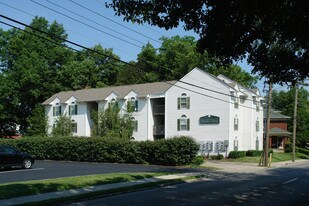 426 E High St in Lexington, KY - Building Photo