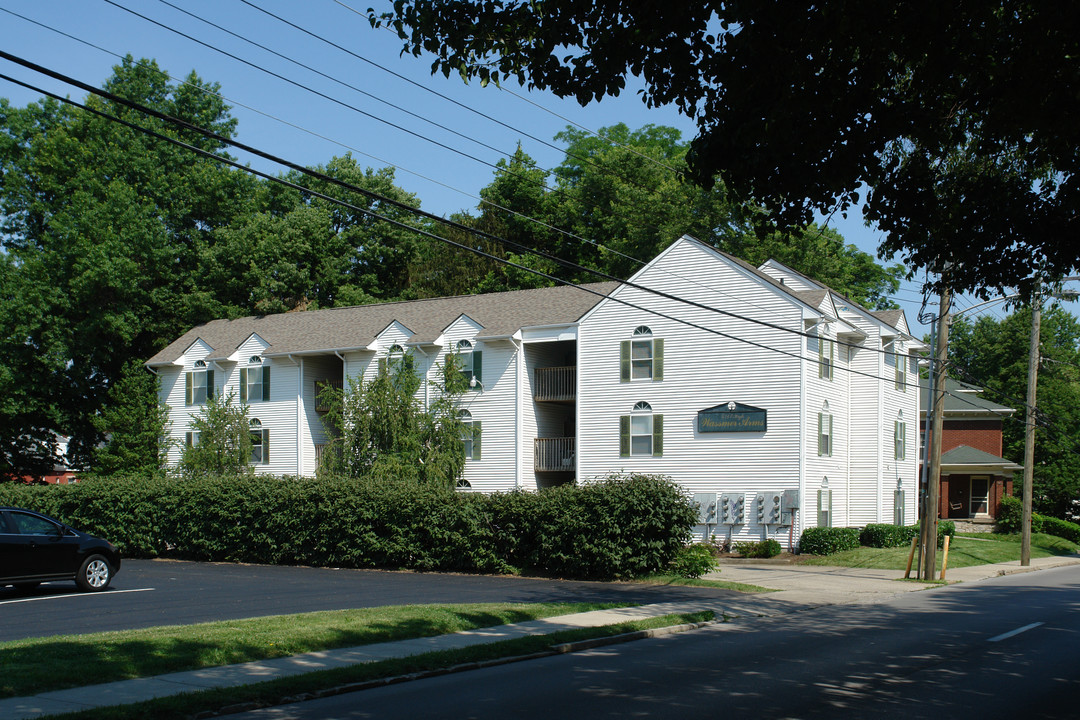 426 E High St in Lexington, KY - Building Photo