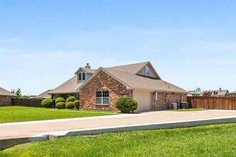 141 Shumard Dr in Aledo, TX - Building Photo - Building Photo