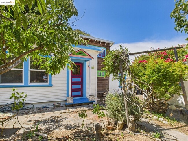 1545 Mariposa St in Richmond, CA - Building Photo - Building Photo