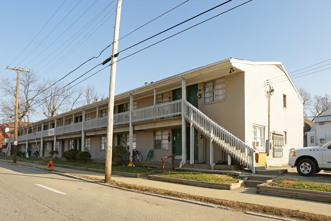 3155 Oakdale Ave in Louisville, KY - Building Photo