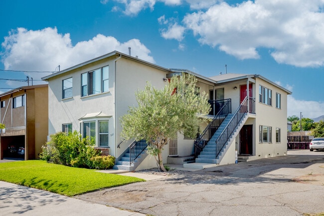 533 E Chevy Chase Dr, Unit 1 in Glendale, CA - Foto de edificio - Building Photo