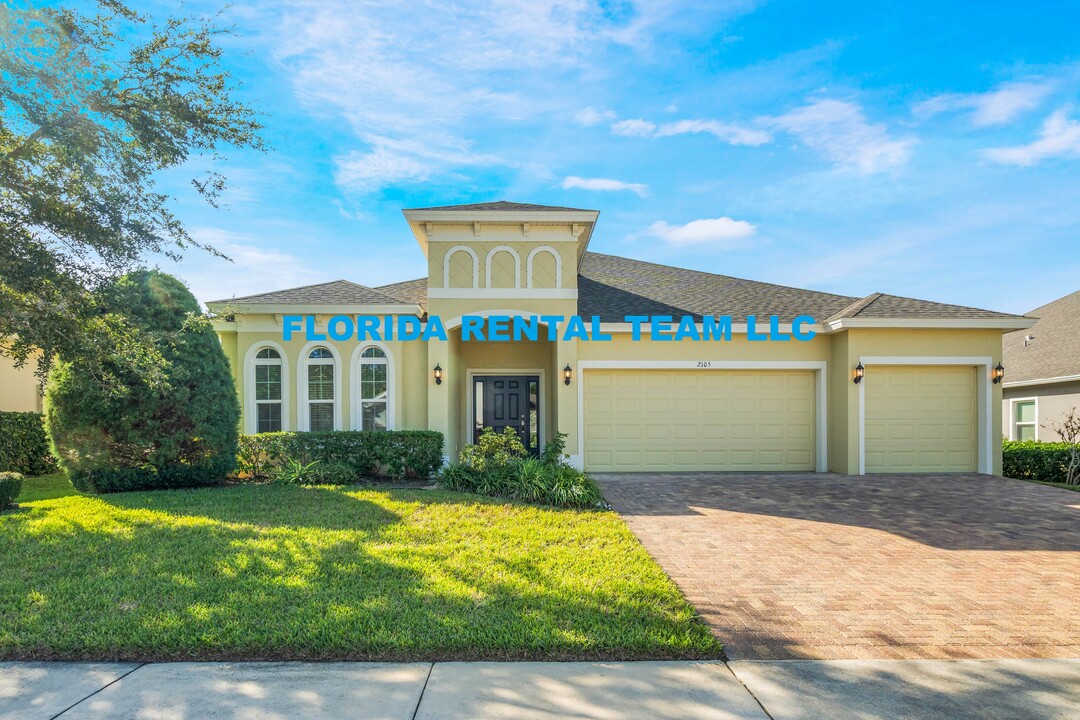 2105 Lula Rd in Minneola, FL - Building Photo