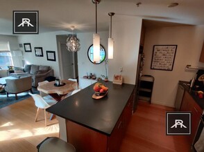 18 Miner St in Boston, MA - Building Photo - Building Photo
