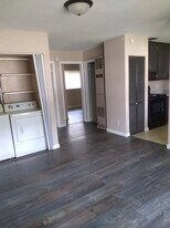 113 E Poos Dr, Unit 115A in New Baden, IL - Building Photo