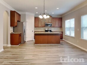 4042 Plymouth Rock Drive in Loganville, GA - Foto de edificio - Building Photo