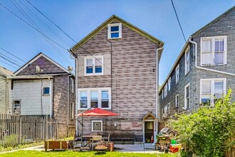 1742 W Cullerton St, Unit 2 in Chicago, IL - Foto de edificio - Building Photo