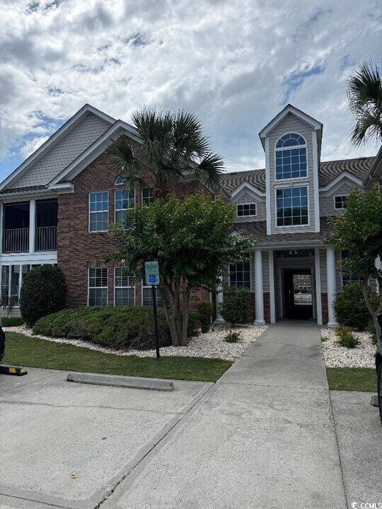 22 Woodhaven Dr in Murrells Inlet, SC - Building Photo