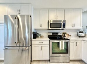 160 Marina Del Rey Ct in Clearwater, FL - Building Photo - Building Photo