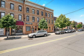 6346 Forest Ave in Ridgewood, NY - Building Photo - Building Photo