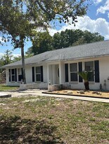 510 S Cedar Ave in Orange City, FL - Building Photo