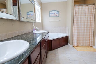 15433 Cruiser St in Corpus Christi, TX - Building Photo - Building Photo