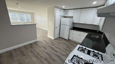 95-101 Upton St., Unit 99-E in Grafton, MA - Foto de edificio - Building Photo