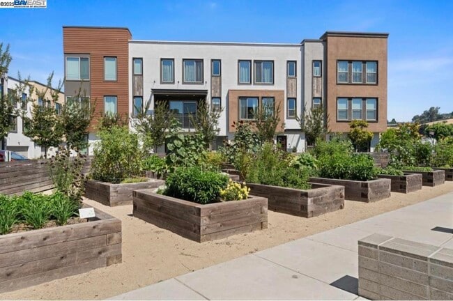 property at 25350 Parklane Dr