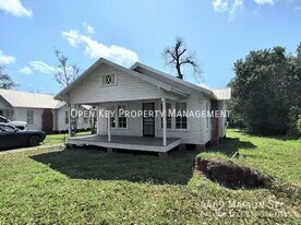 4469 Marion St in Marianna, FL - Building Photo