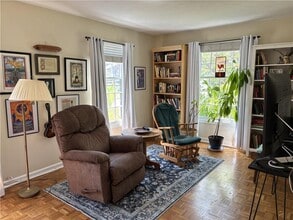 3105 Colonial Way in Atlanta, GA - Building Photo - Building Photo