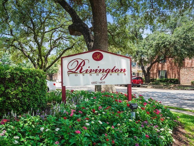 6402 Del Monte Dr in Houston, TX - Building Photo - Building Photo