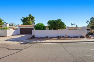 7109 N Vía De Alegria in Scottsdale, AZ - Building Photo