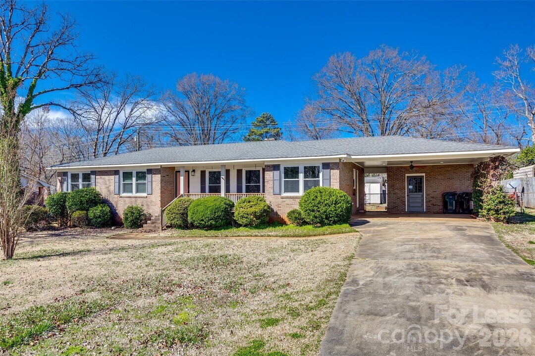 1615 Tillman St in Rock Hill, SC - Building Photo
