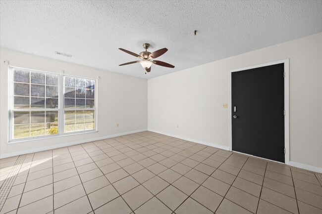 2107 N Keebler Ave in Collinsville, IL - Building Photo - Building Photo