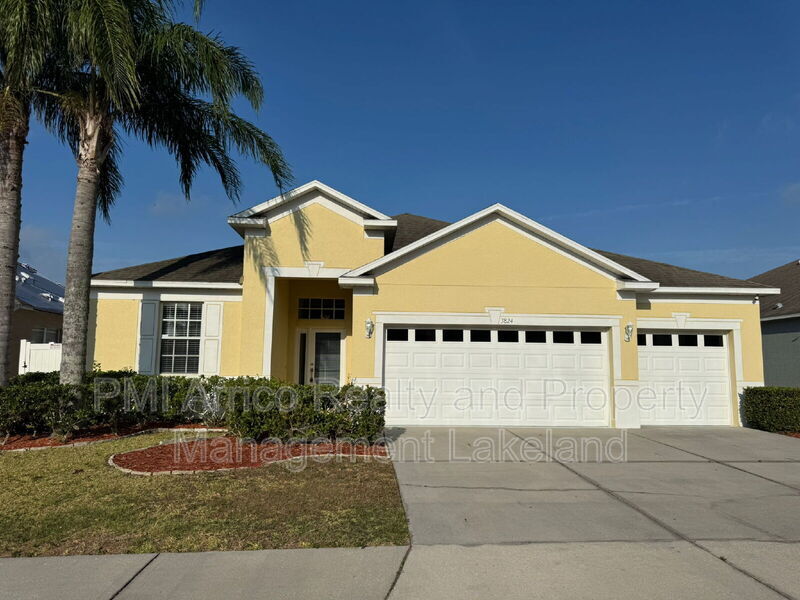 3824 Haverhill Dr in Lakeland, FL - Building Photo