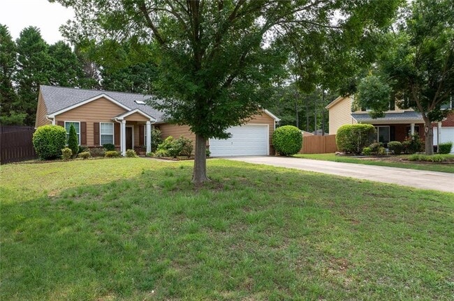 3100 Pebble Creek Ln in College Park, GA - Building Photo - Building Photo