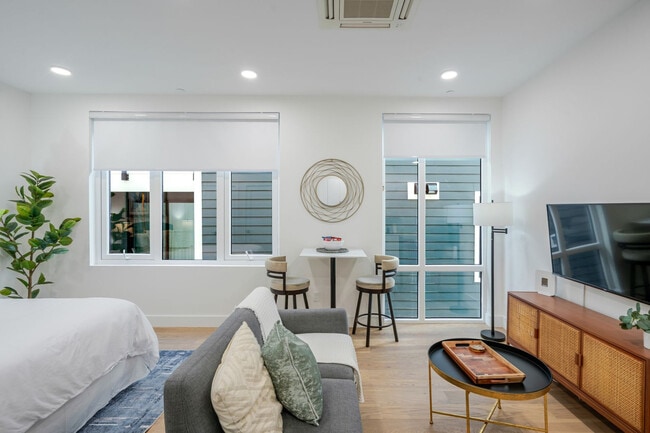 38 Hichborn St, Unit ID1319724P in Boston, MA - Foto de edificio - Building Photo