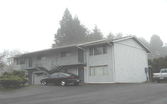910-940 Simmons St in Ridgefield, WA - Building Photo