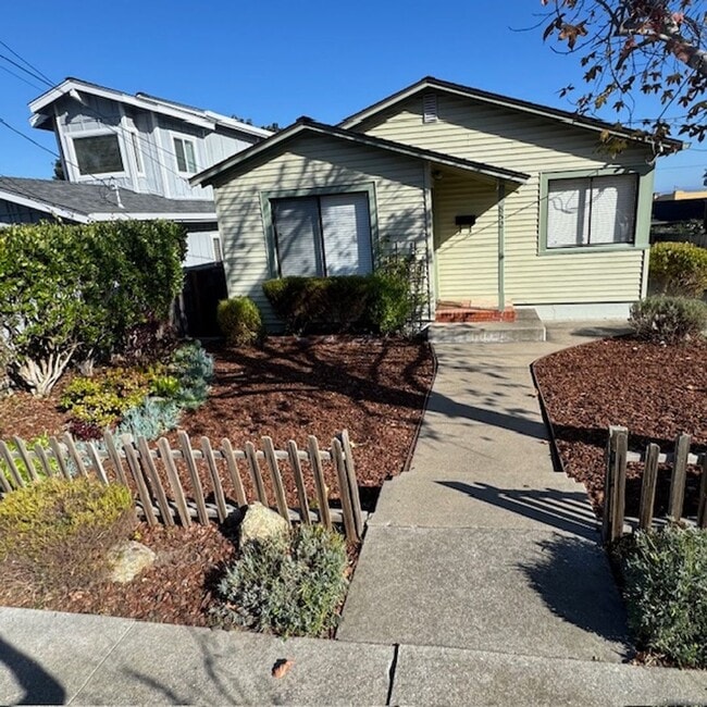 property at 852 Newton St