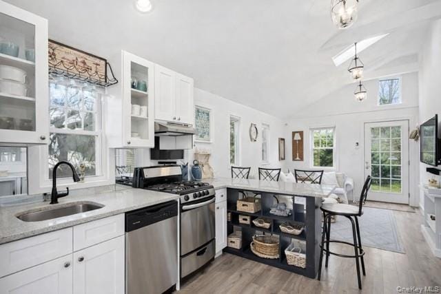 435 Montauk Hwy in Westhampton Beach, NY - Building Photo - Building Photo