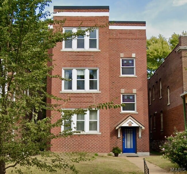 property at 3951 Shaw Blvd