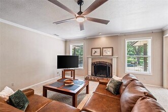 150 Creekside Dr in Double Oak, TX - Building Photo - Building Photo