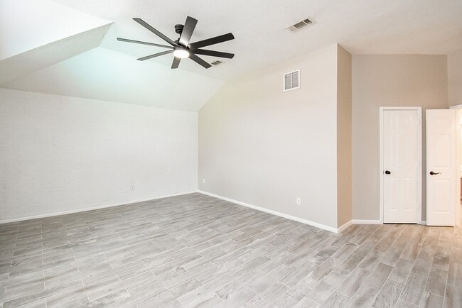 23122 Beech Canyon Dr