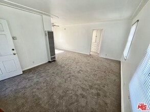 2501 Venice Blvd. in Los Angeles, CA - Building Photo - Building Photo