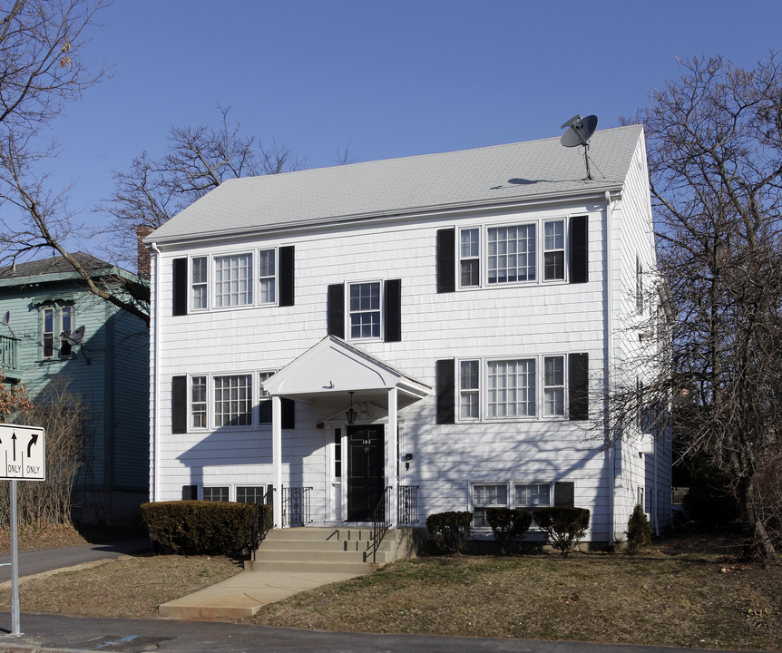 102 S Angell St in Providence, RI - Foto de edificio