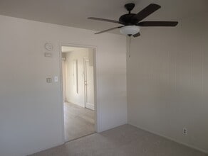 931 Harold Ln in Healdsburg, CA - Building Photo - Building Photo