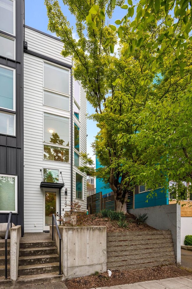 property at 922 14th Ave