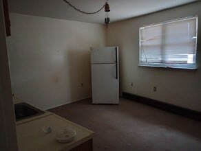 303 S Atlantic Ave E in Stratford, NJ - Building Photo - Building Photo