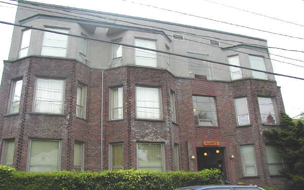 Haines Apartments in Seattle, WA - Building Photo - Building Photo