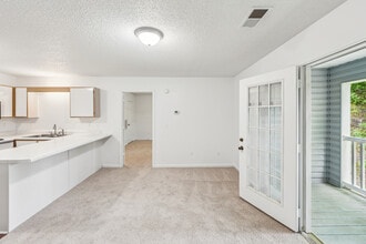 Arlington Apartments in Asheboro, NC - Foto de edificio - Building Photo