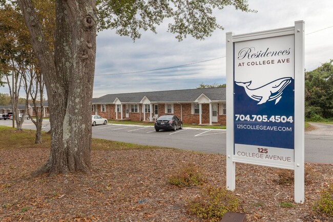 SH101-College Road Apartments (RCA) in Shelby, NC - Building Photo - Building Photo