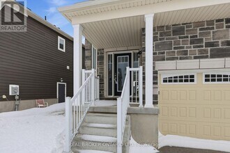 38 Sandhill Crane Dr in Wasaga Beach, ON - Building Photo - Building Photo