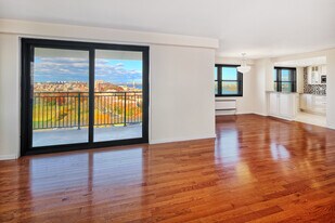 7855 Boulevard East, Unit A-20 in North Bergen, NJ - Building Photo