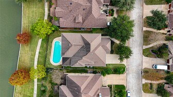 14430 Daly Dr in Houston, TX - Building Photo