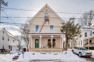 8 Weston St in Augusta, ME - Building Photo - Building Photo