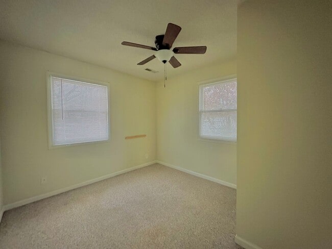 1202 Orchard Dr in Portage, MI - Building Photo - Building Photo